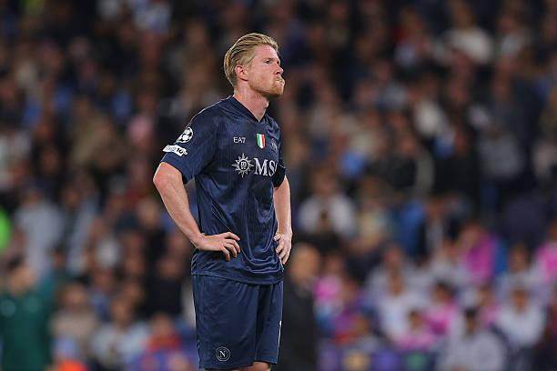 踢完比赛的, 次球权易手, 游的曼联旧 踢完比赛的, 次球权易手, 游的曼联旧