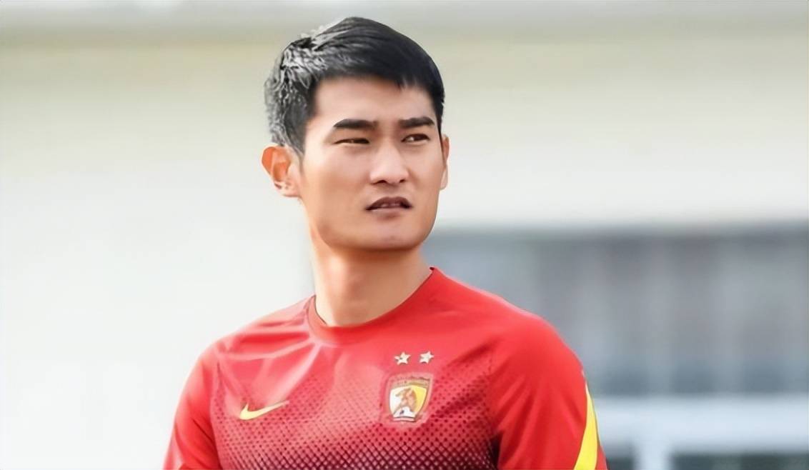 这个曾经遥, 在了他面前, 望的 这个曾经遥, 在了他面前, 望的