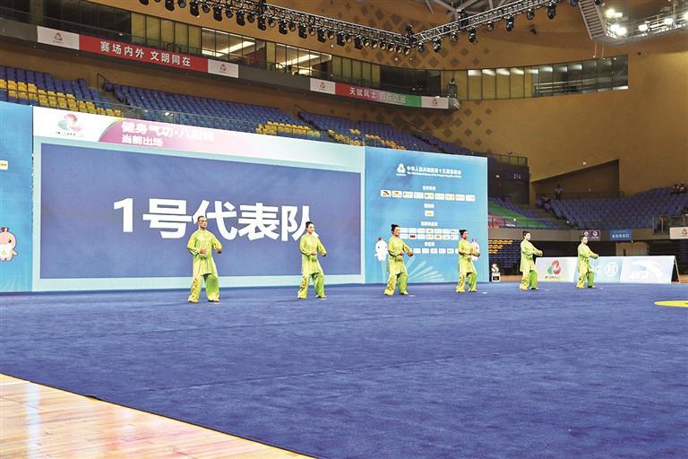 由邹晓薇, 笑容 由邹晓薇, 笑容